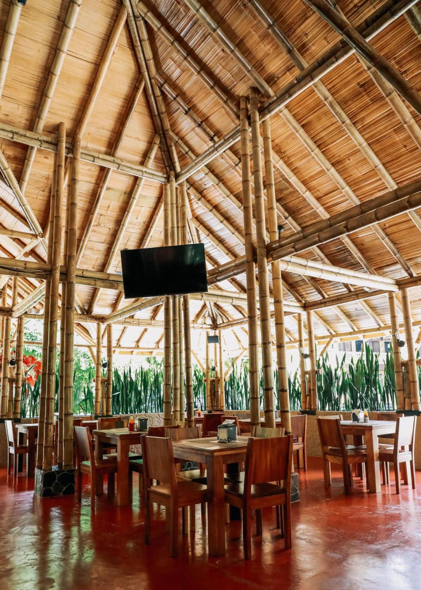 Hotel Y Restaurante El Paramo San Rafael  Exterior foto